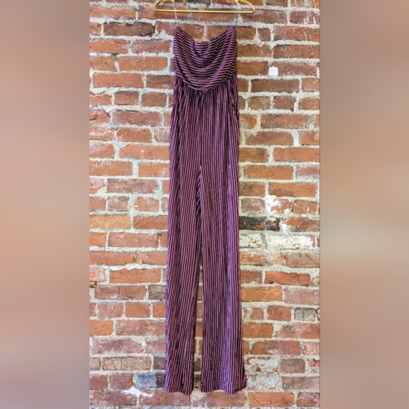 Altar'd State Small Red & White Striped Empire Waist Strapless Jumpsuit‎ - Picture 1 of 9